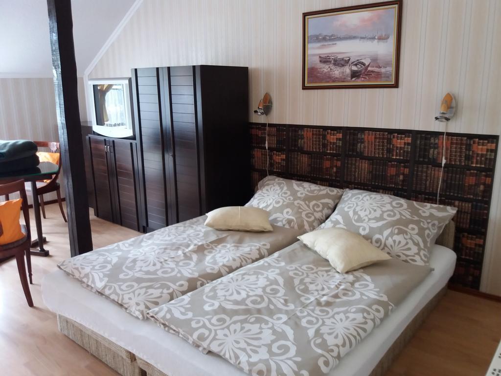 Kaiser Apartman Heviz Exterior foto